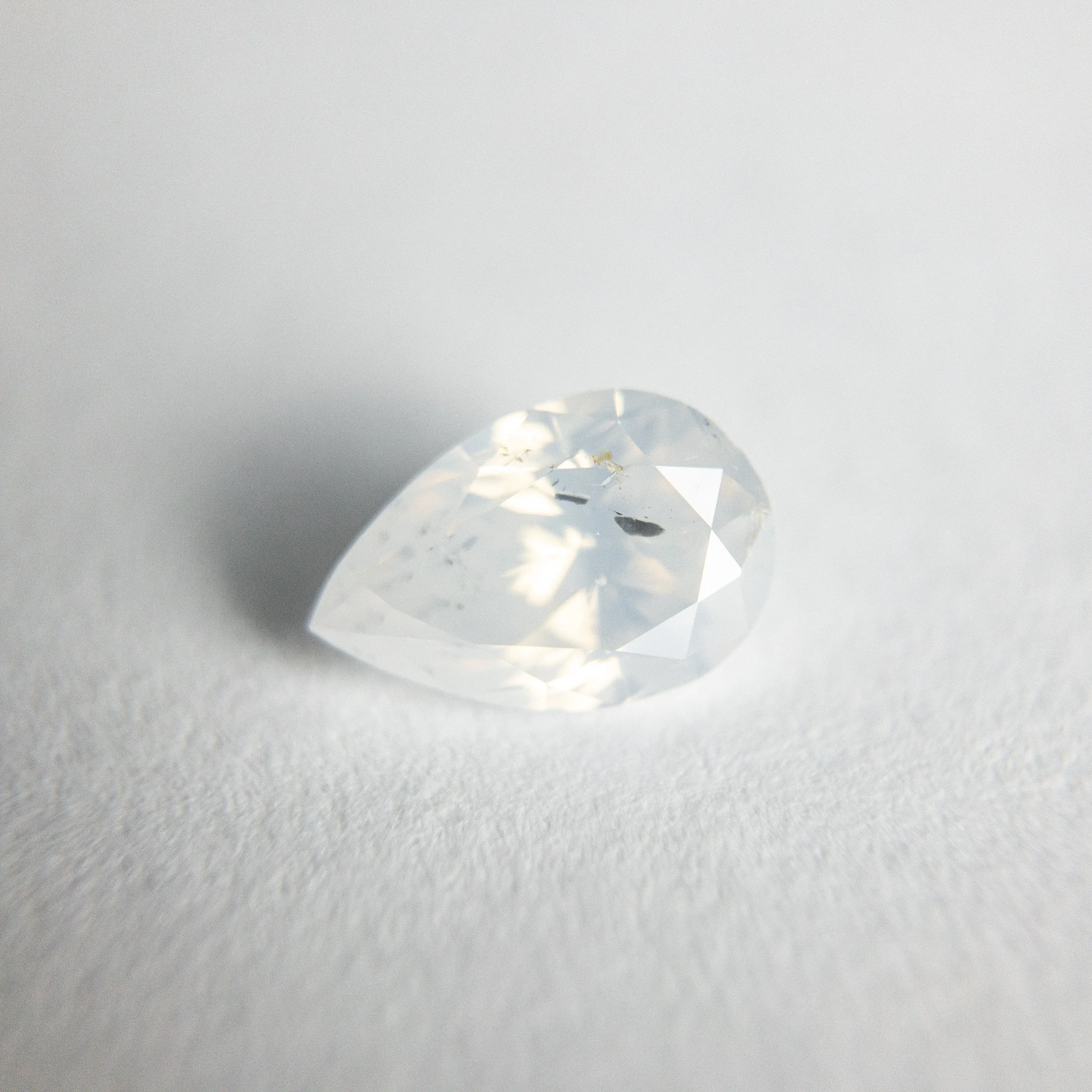 0.76ct 7.14x4.69x3.31mm Pear Brilliant 18361-04