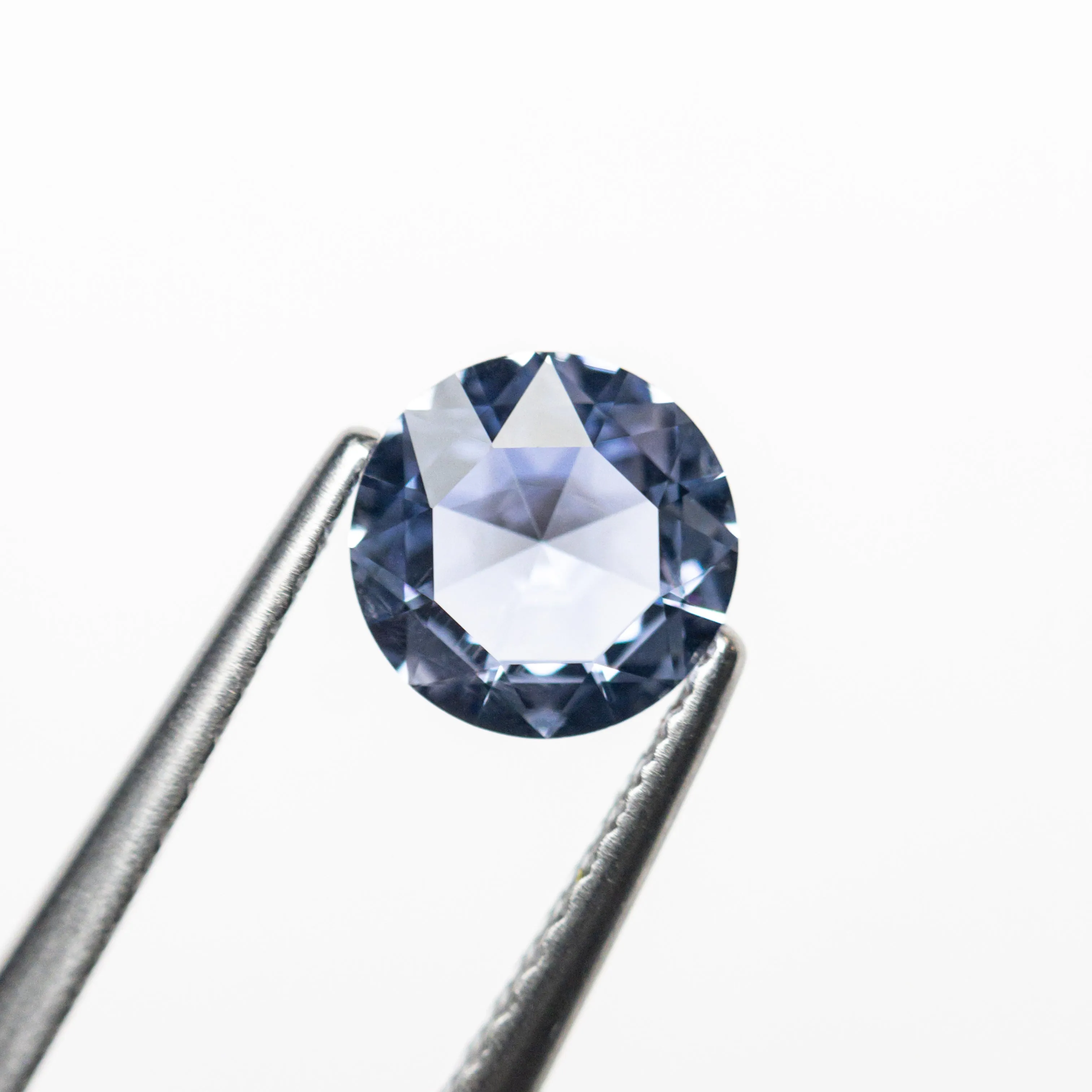 0.81ct 6.01x6.00x3.01mm Round Brilliant Sapphire 23745-01