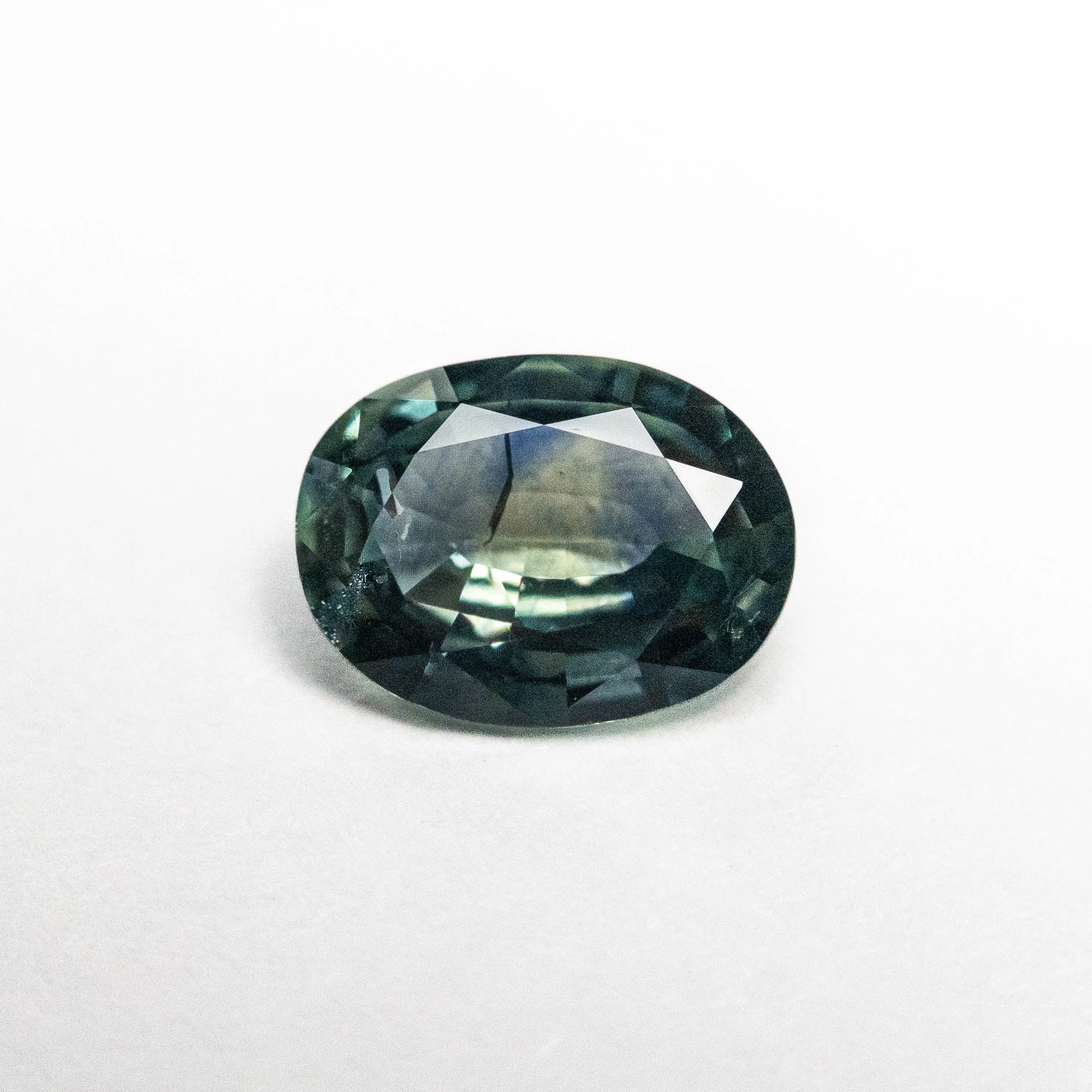 1.01ct 7.39x5.53x2.28mm Oval Brilliant Sapphire 19938-25