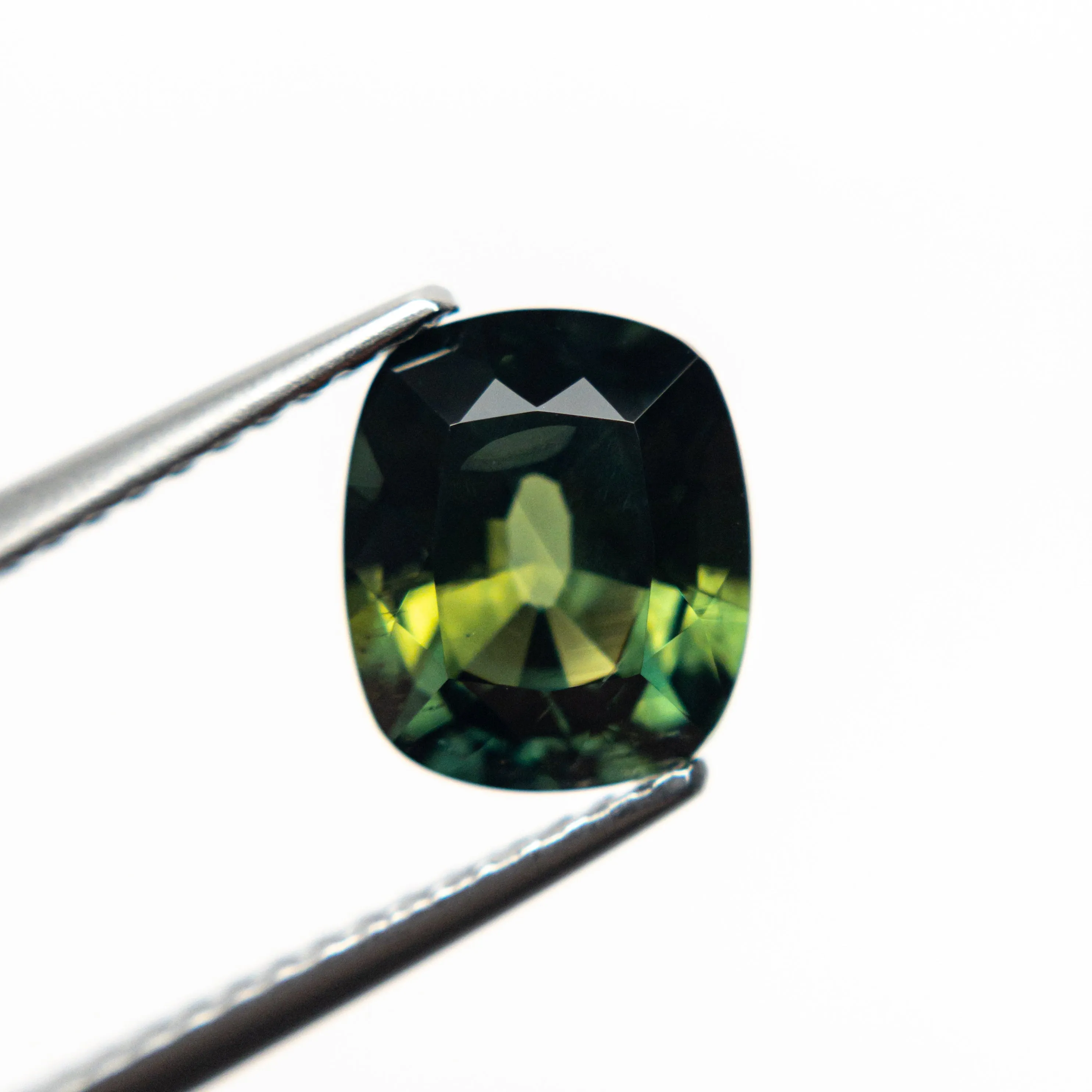 Green/Teal Brilliant Sapphire - 2.37ct Cushion