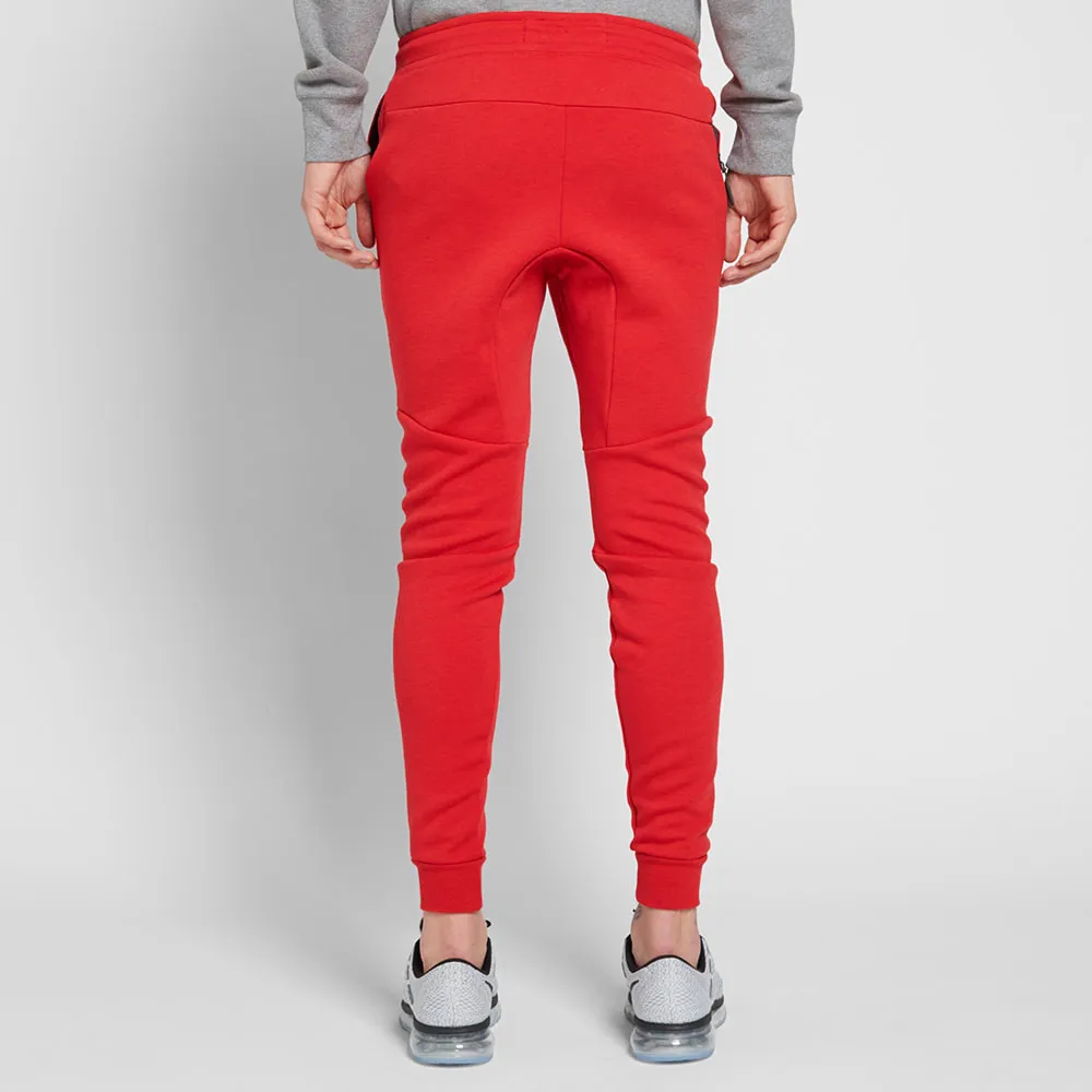 Nike Tech Fleece JoggerUniversity Red Heather & Black