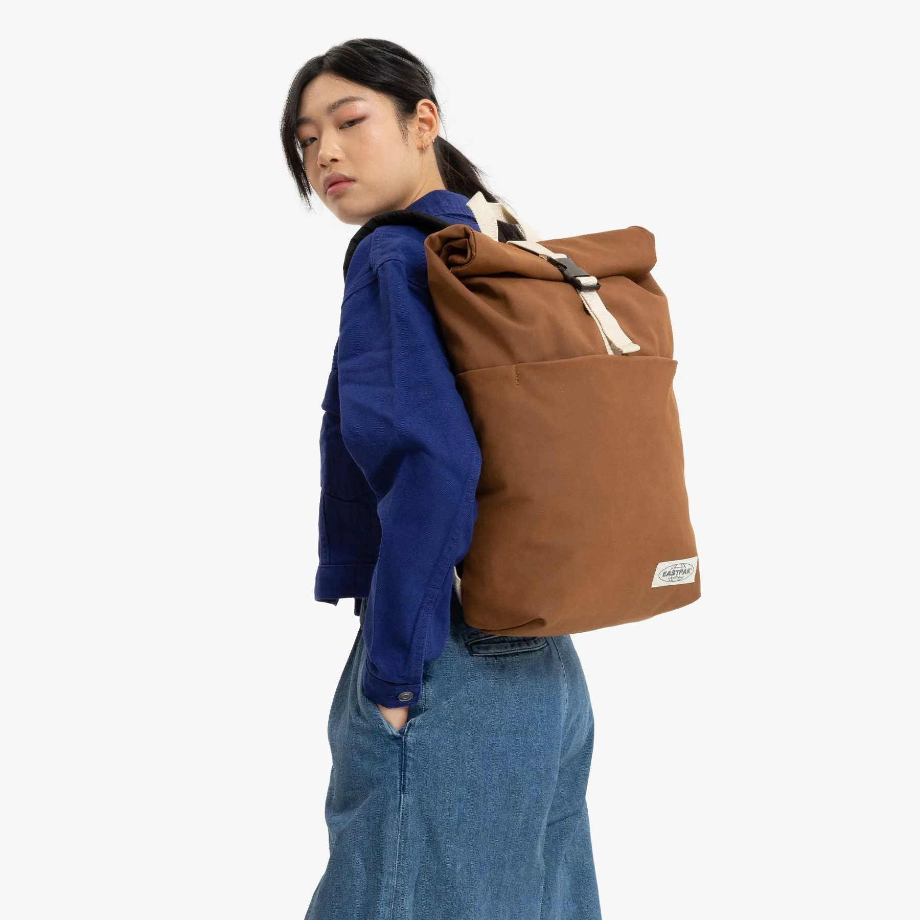 SAC EASTPAK UP ROLL UPGRAINED BROWN