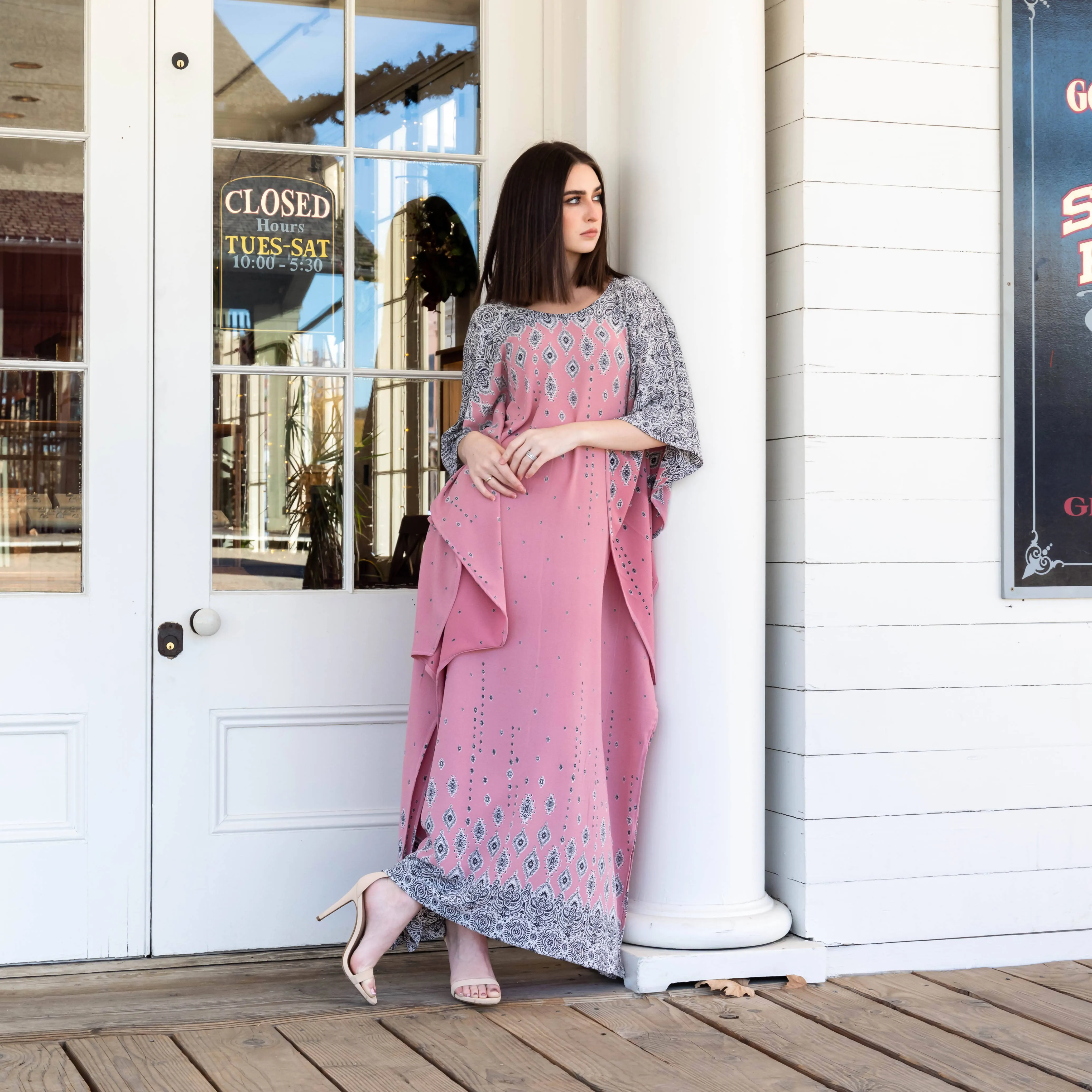 Yennie Zhou Designs - Royal Modern Elegant Rose Pink Maxi Kaftan Dress w/ Matching Mask